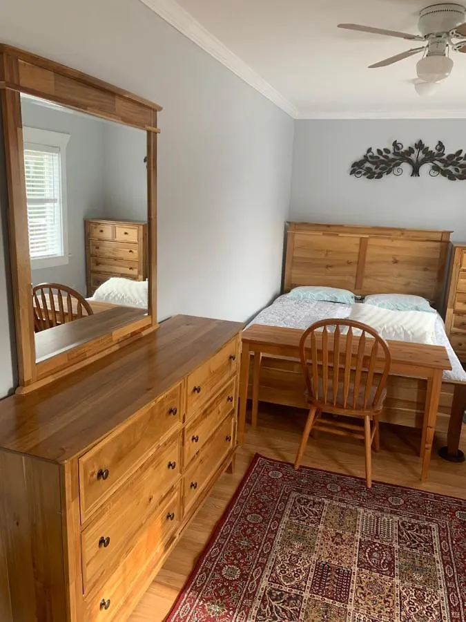 Sweet Tiny House Apartment Kent