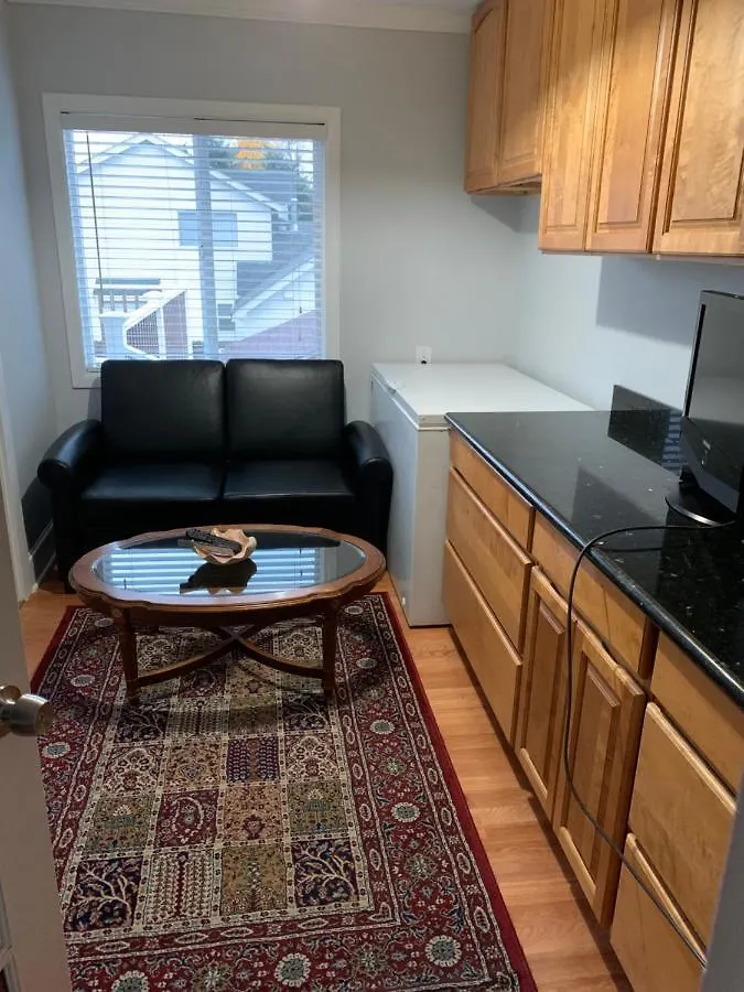 Sweet Tiny House Apartment Kent