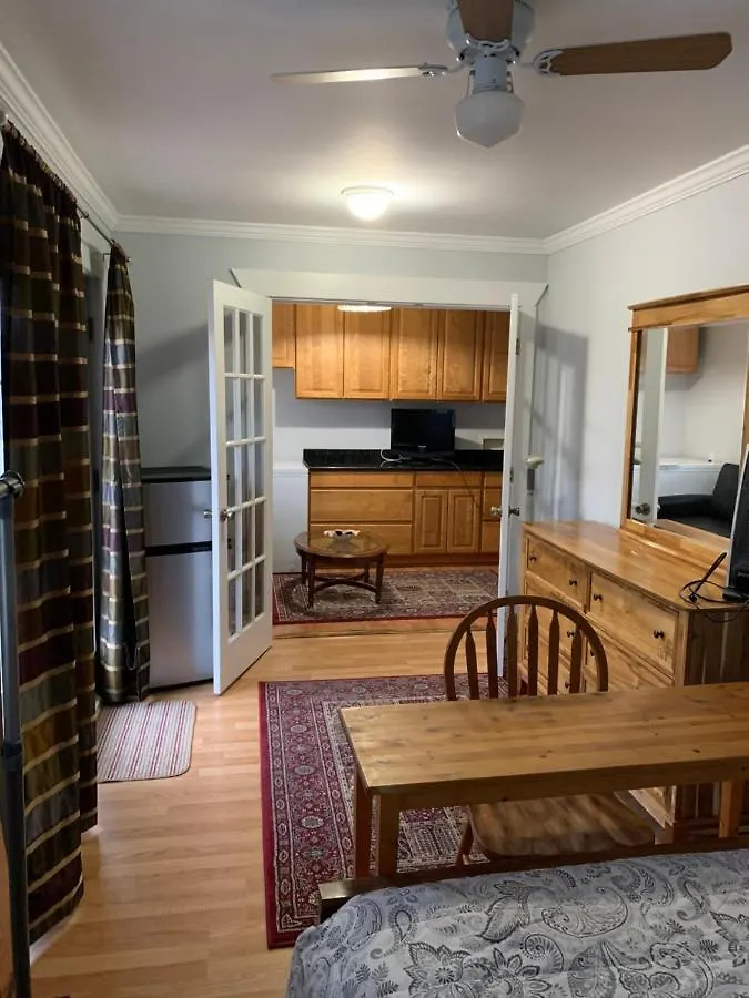 Sweet Tiny House Apartment Kent