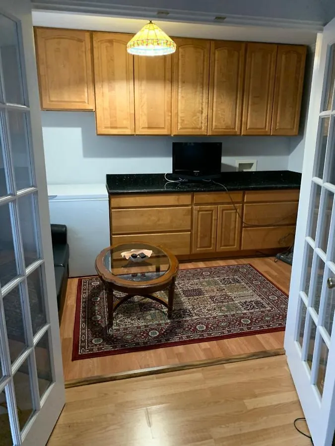 Sweet Tiny House Apartment Kent 0*,  United States